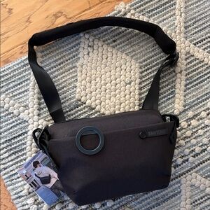 Sleek Black Sling Bag by ShiftCam